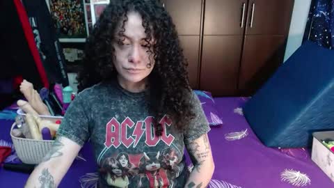  Wen  online show from 10/14/25, 09:15