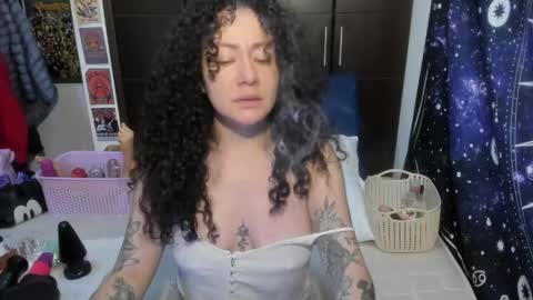 Snapshot of laura_anal_ chatting on 04/23/26, 03:14 Wen online show from 04/23/26, 03:14