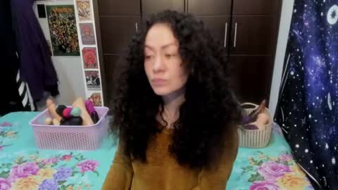 Snapshot of laura_anal_ chatting on 04/28/26, 02:55 Wen online show from 04/28/26, 02:55