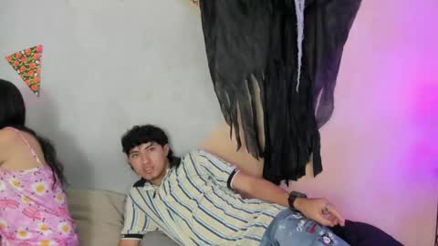 laura_and_kevin online show from 11/08/25, 01:44