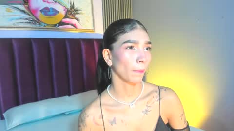 Snapshot of laura_aristizabal_19 chatting on 05/03/26, 11:38 Laura online show from 05/03/26, 11:38