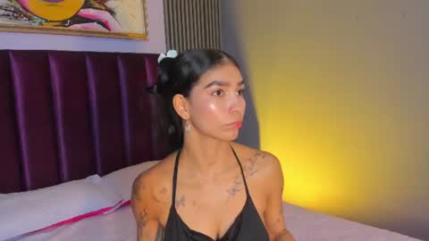 Laura online show from 06/14/26, 03:03