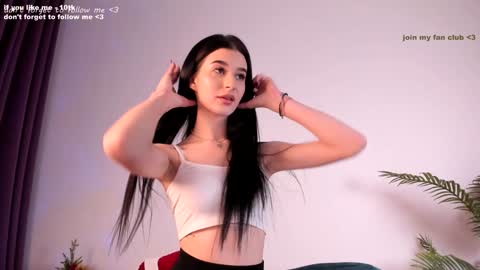 Laura online show from 12/05/24, 02:42