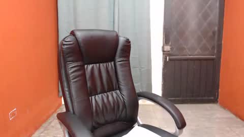 CALL ME LOVE  LAURA online show from 03/09/25, 03:11