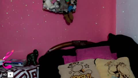 weedcam Curly Laura OF    online show from 04/25/26, 03:09