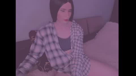 laura_night_byte online show from 03/21/26, 07:35