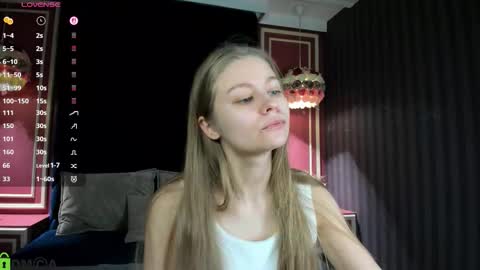 Laura online show from 02/25/26, 10:14