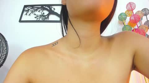 LAURA SOE online show from 01/30/25, 05:49