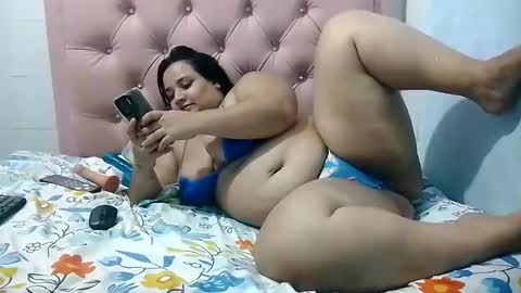 laura_sofia23 online show from 10/02/25, 07:10