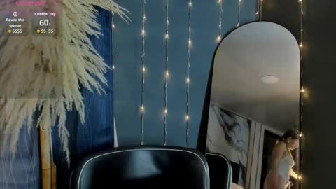 Laura Blue online show from 01/09/26, 09:49