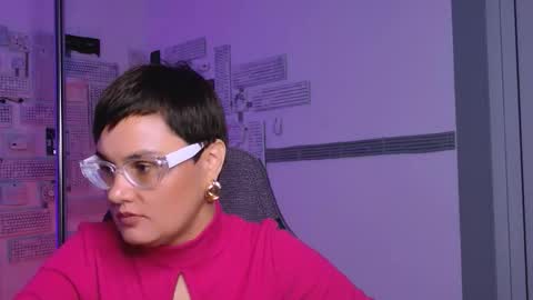 lauradavidsons online show from 09/12/25, 08:03