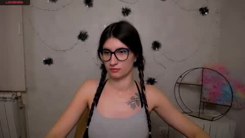 Laura online show from 01/14/26, 09:26