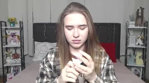 Snapshot of laurahlot chatting on 01/15/26, 07:06 LauraHlot online show from 01/15/26, 07:06