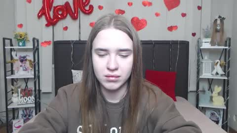 Snapshot of laurahlot chatting on 01/16/26, 06:23 LauraHlot online show from 01/16/26, 06:23