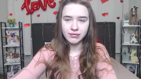 Snapshot of laurahlot chatting on 02/11/26, 08:47 LauraHlot online show from 02/11/26, 08:47