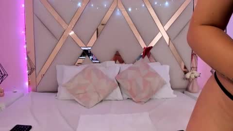 laura  online show from 01/14/26, 09:09