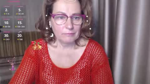Lauraoven1 online show from 12/06/24, 07:21