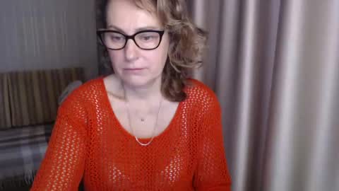 Lauraoven1 online show from 01/19/25, 07:36