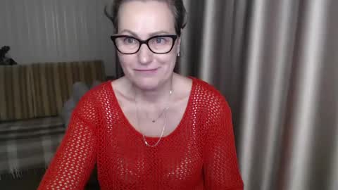 Lauraoven1 online show from 01/26/25, 06:16