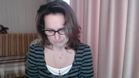 Lauraoven1 online show from 02/20/25, 07:34