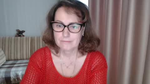 Lauraoven1 online show from 03/02/25, 10:56