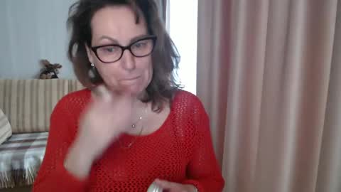 Lauraoven1 online show from 03/03/25, 07:32