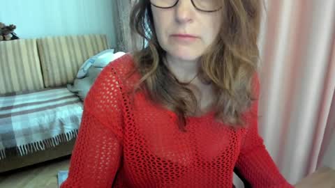 Lauraoven1 online show from 03/30/26, 10:05