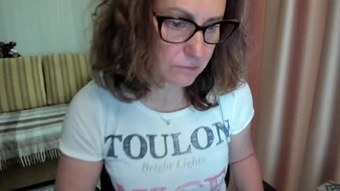 Lauraoven1 online show from 05/28/26, 10:34