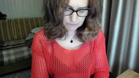 Lauraoven1 online show from 05/31/26, 07:04
