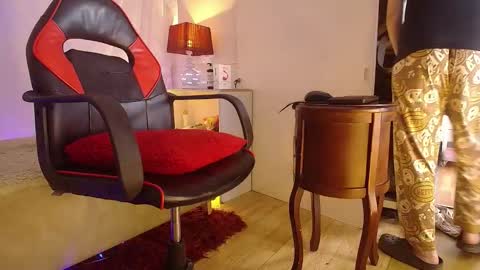 Laura Sofia online show from 03/29/26, 03:01