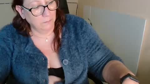 laureanne online show from 03/08/25, 02:19