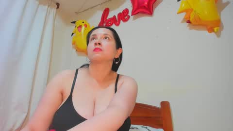 laureen777 online show from 01/16/25, 05:33