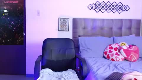 Laura online show from 01/29/25, 09:50