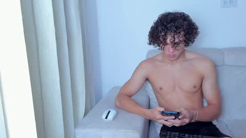 Laureent online show from 01/24/25, 11:15