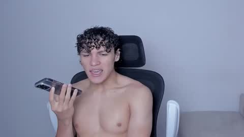 Laureent online show from 11/24/25, 05:56