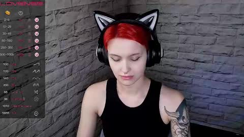 Snapshot of lauren_raquel chatting on 04/28/26, 04:56 Eva online show from 04/28/26, 04:56