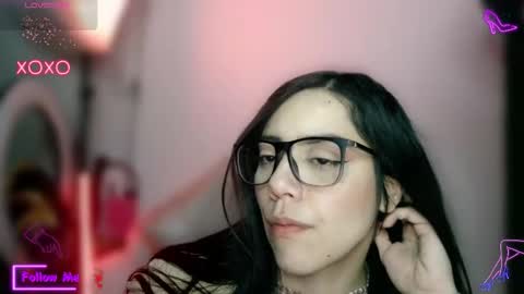 Lauren online show from 12/03/25, 03:36