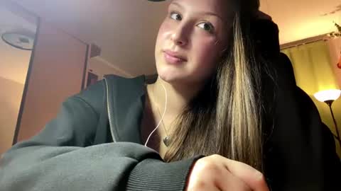 laurenawalt online show from 07/11/26, 03:26