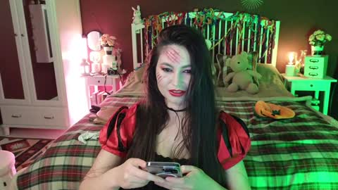 Lauren Brite online show from 11/01/25, 04:47