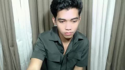 Snapshot of laurence_cuttieguyhere chatting on 03/03/26, 06:14 laurence_cuttieguyhere online show from 03/03/26, 06:14