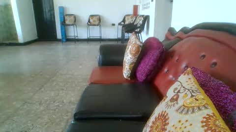 laurenhot94 online show from 10/02/25, 03:19