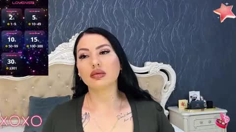 Snapshot of laurenjenssen chatting on 01/16/25, 08:54 Laura online show from 01/16/25, 08:54