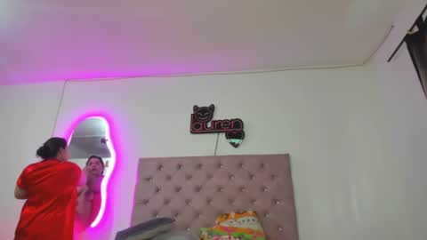 laurenlaine online show from 03/02/25, 12:54