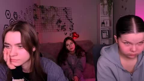 Laure online show from 02/23/26, 10:45