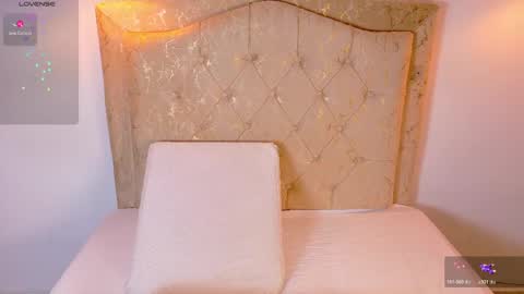 laurenn_smitth online show from 04/20/26, 12:19