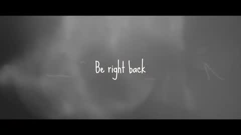 Lauren Saenz online show from 12/22/25, 12:02