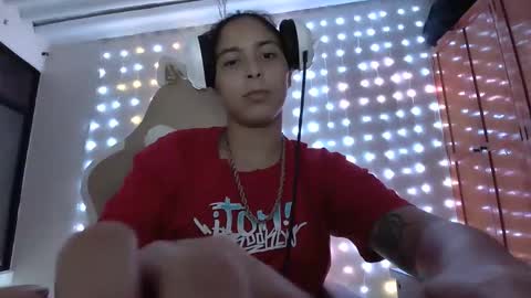 Snapshot of laurent0502 chatting on 12/14/24, 07:18 Laurent online show from 12/14/24, 07:18