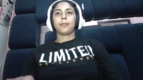 Snapshot of laurent0502 chatting on 12/19/24, 04:56 Laurent online show from 12/19/24, 04:56