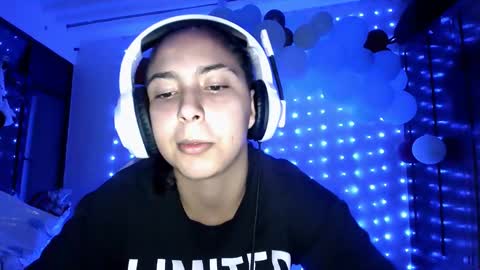 Snapshot of laurent0502 chatting on 12/20/24, 04:42 Laurent online show from 12/20/24, 04:42