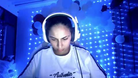 Snapshot of laurent0502 chatting on 12/22/24, 01:34 Laurent online show from 12/22/24, 01:34